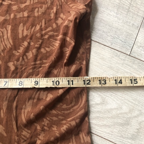 Skims latte swirl body suit NWT - Picture 6 of 6